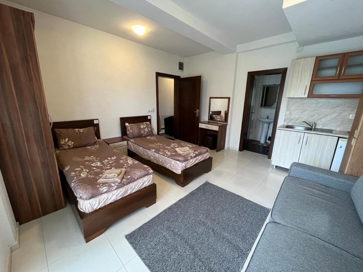 Majap Hostel Ohrid Exterior foto